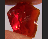 Opale de Feu rouge brute du Mexique des mines de Magdalena