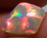 Opale cristal des mines de Lightning Ridge Australie