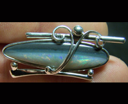 Bijou - Broche en argent 925 et opale noire d'Australie