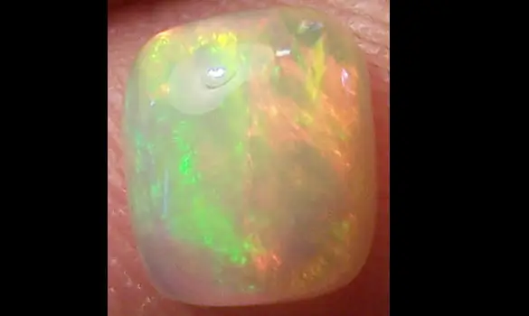 CRYSTAL OPAL 0.80 CT WELO ETHIOPIA
