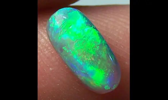 BLACK OPAL 1.05 CT LIGHTNING RIDGE