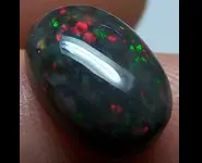 RARE OPALE NOIRE WELO ETHIOPIE