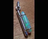 PENDENTIF ARGENT ET OR - OPALE NOIRE