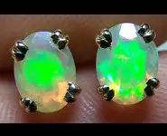 18K GOLD EARRINGS - FACETED WELO OPALS