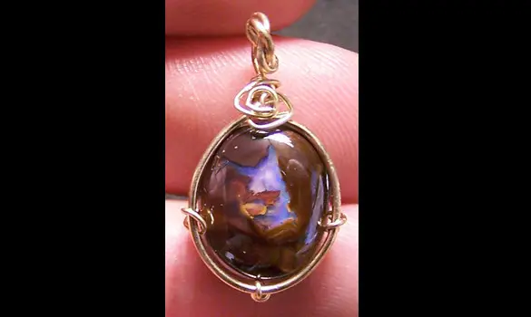 PENDENTIF OR 14K GF - OPALE KOROIT