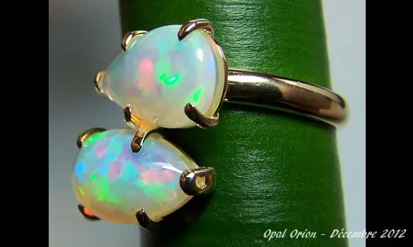 YOU & ME - 18K GOLD RING WELO OPALS