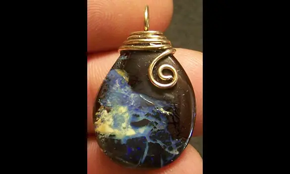 PENDENTIF OR 14K GF - OPALE KOROIT