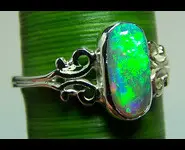 SILVER 925 RING & AUSTRALIAN OPAL