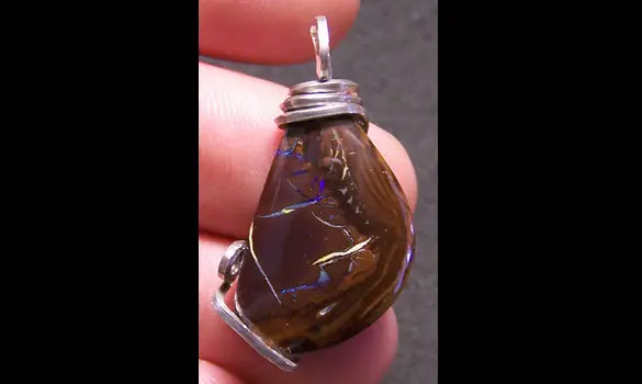 SILVER 925 OPAL KOROIT PENDANT