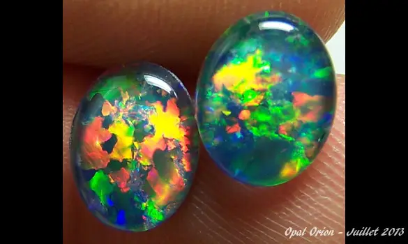 2 OPALES TRIPLET 10x8mm AUSTRALIE