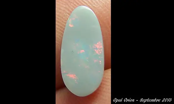 OPALE NOIRE 2 CT LIGHTNING RIDGE