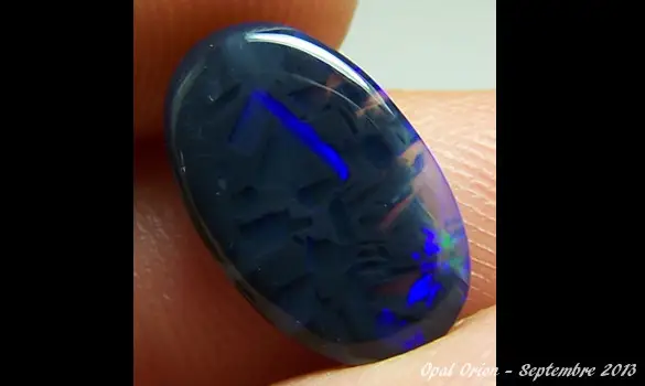 BLACK OPAL 3.45 CT LIGHTNING RIDGE