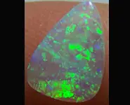 SOLID CRYSTAL OPAL 0.85 CT C. PEDY