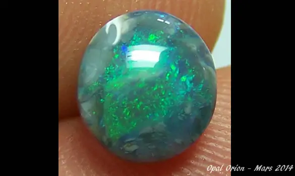 BLACK OPAL 1.75 CT LIGHTNING RIDGE