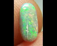 OPALE DARK 0.70 CT PIERRE AUSTRALIE