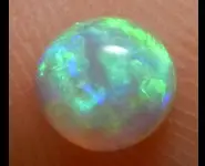 PIERRE OPALE CRISTAL 0.50 CT AUSTRALIE