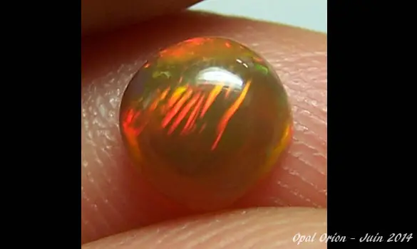COLLECTION CARAMEL OPAL 0.80 CT ETHIOPIA