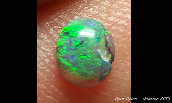 BLACK OPAL 0.20 CT AUSTRALIA L. RIDGE