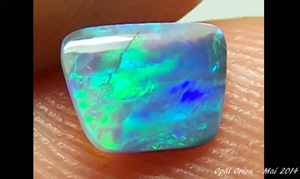BLACK OPAL 0.45 CT LIGHTNING RIDGE