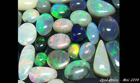 AUSTRALIE - NOUVELLES OPALES EN STOCK