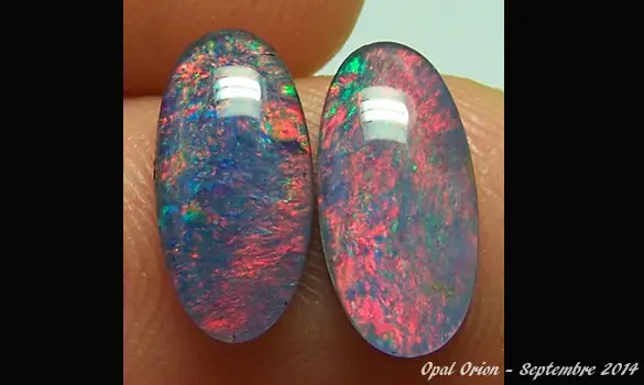 2 OPALES TRIPLET 14x7mm AUSTRALIE