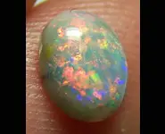 DARK OPAL 0.65 CT AUSTRALIA L. RIDGE