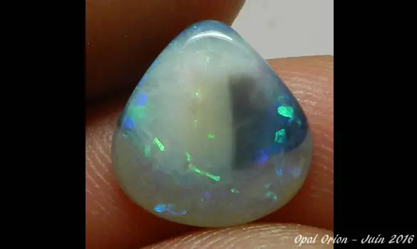 DARK OPAL 2.20 CT AUSTRALIA L. RIDGE