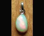 SILVER 925 PENDANT & ETHIOPIAN OPAL