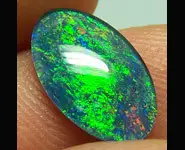 OPAL TRIPLET 13x8mm AUSTRALIA