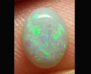 OPALE DARK 0.60 CT PIERRE AUSTRALIE