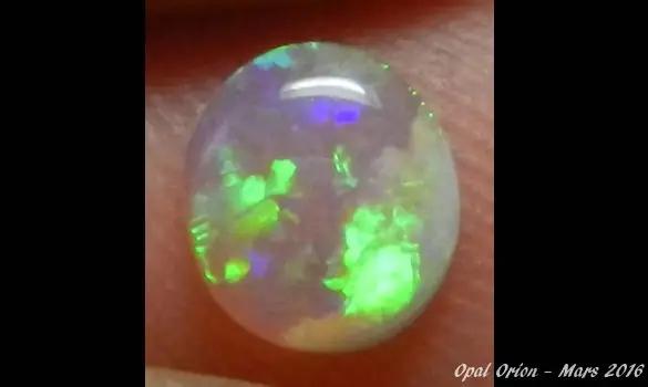 CRYSTAL OPAL 0.35 CT AUSTRALIA L. RIDGE