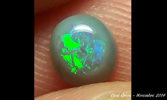 DARK OPAL 0.70 CT AUSTRALIA L. RIDGE