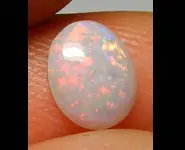 PIERRE OPALE DARK 0.40 CT AUSTRALIE