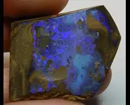 BOULDER OPAL 121.60 CT AUSTRALIA