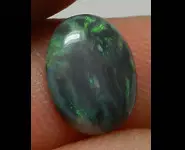 PIERRE OPALE NOIRE 1.40 CT AUSTRALIE