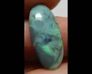 PIERRE OPALE NOIRE 6.30 CT AUSTRALIE