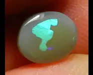 PIERRE OPALE NOIRE 1.05 CT AUSTRALIE