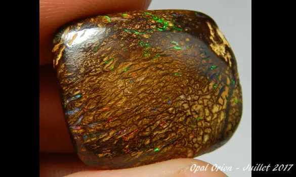 OPALE KOROIT 33.55 CT PIERRE AUSTRALIE
