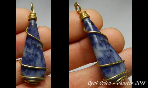 SODALITE PENDANT