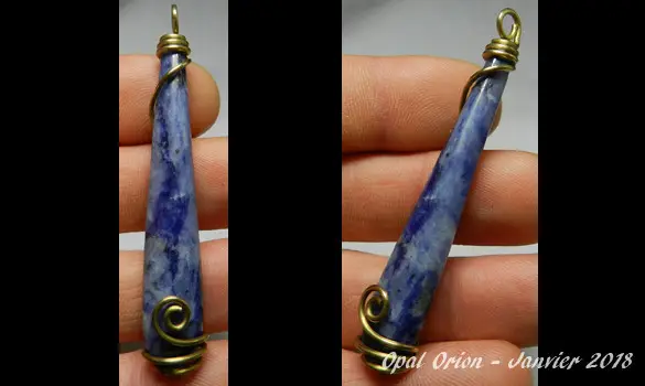 PENDENTIF SODALITE PIERRE BLEU