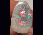 MAGNIFIQUE OPALE NOIRE 5.25 CT AUST.