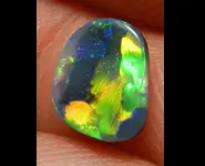 BRILLANTE OPALE NOIRE AUSTRALIE