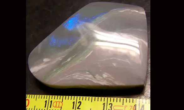 CUT OPAL COLLECTION 83.70CT L. RIDGE