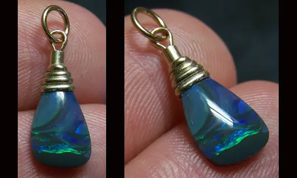 PENDENTIF OR 14K GF - OPALE NOIRE