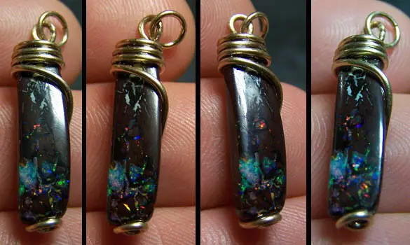 PENDENTIF OR 14K GF - OPALE KOROIT