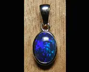 PENDENTIF OR BLANC OPALE NOBLE NOIRE