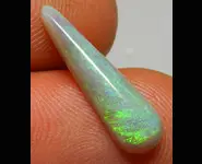 OPALE DARK 2.25 CT PIERRE AUSTRALIE