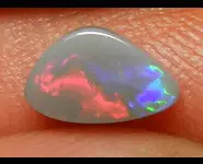 DARK OPAL 0.65 CT AUSTRALIA L. RIDGE