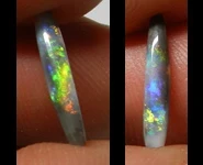 OPALE NOIRE 0.60 CT PIERRE AUSTRALIE