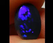 OPALE NOIRE 1.15 CT PIERRE AUSTRALIE